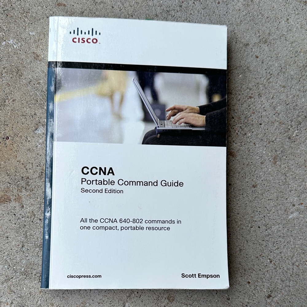 Cisco CCNA Command Guide with Black and White Cover